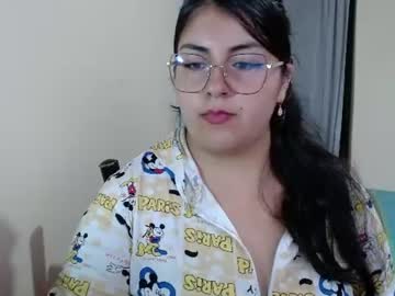 alejandraa 33
