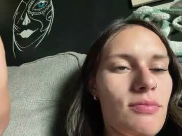 ariel winters
