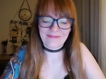 aurora velvett 