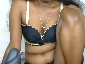 desi darlingg