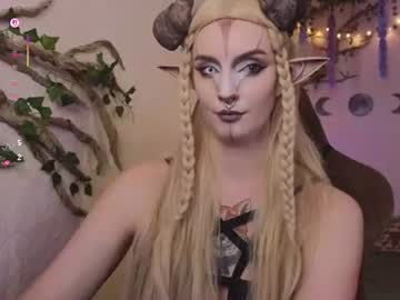 elfie agatha