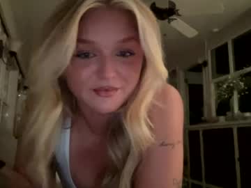 elliemaee