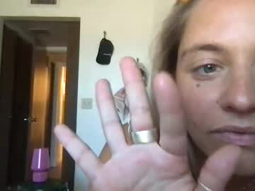 glitteryogi