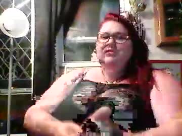 its scarlet hea
