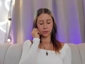 melaniemoonx