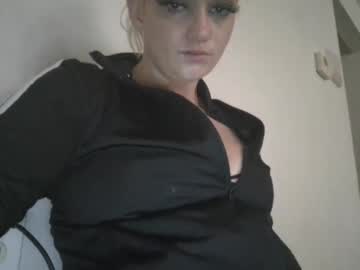 nikkisnow69