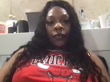 she is everythi